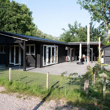 Luxe En Ruim Chalet Met Airco Bij Leekstermeer Matsloot Экстерьер фото