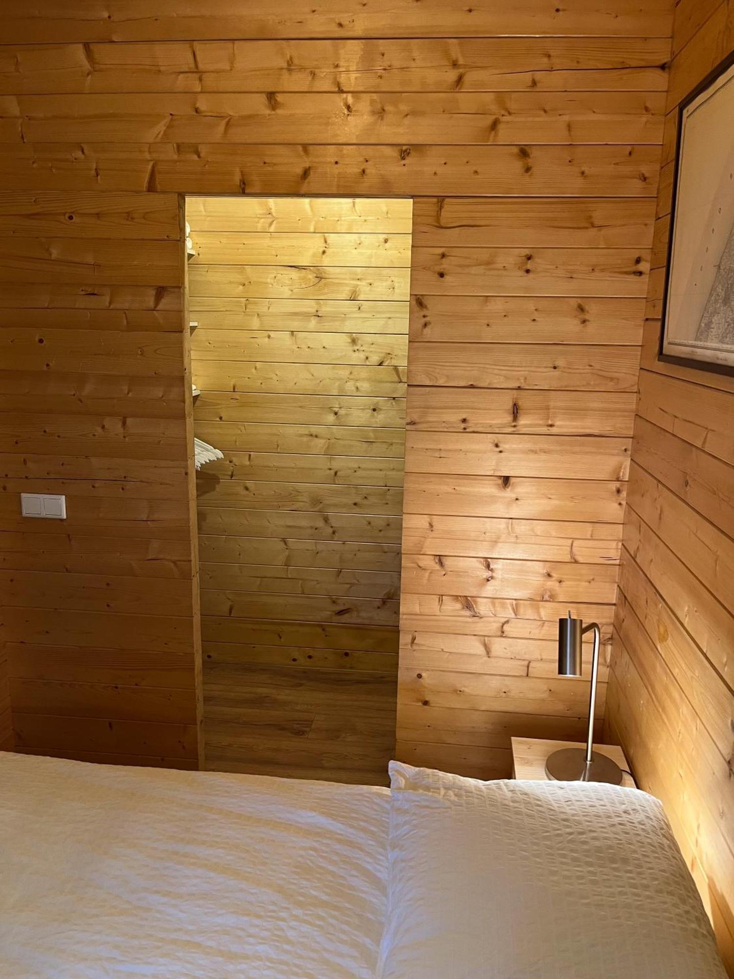 Luxe En Ruim Chalet Met Airco Bij Leekstermeer Matsloot Экстерьер фото