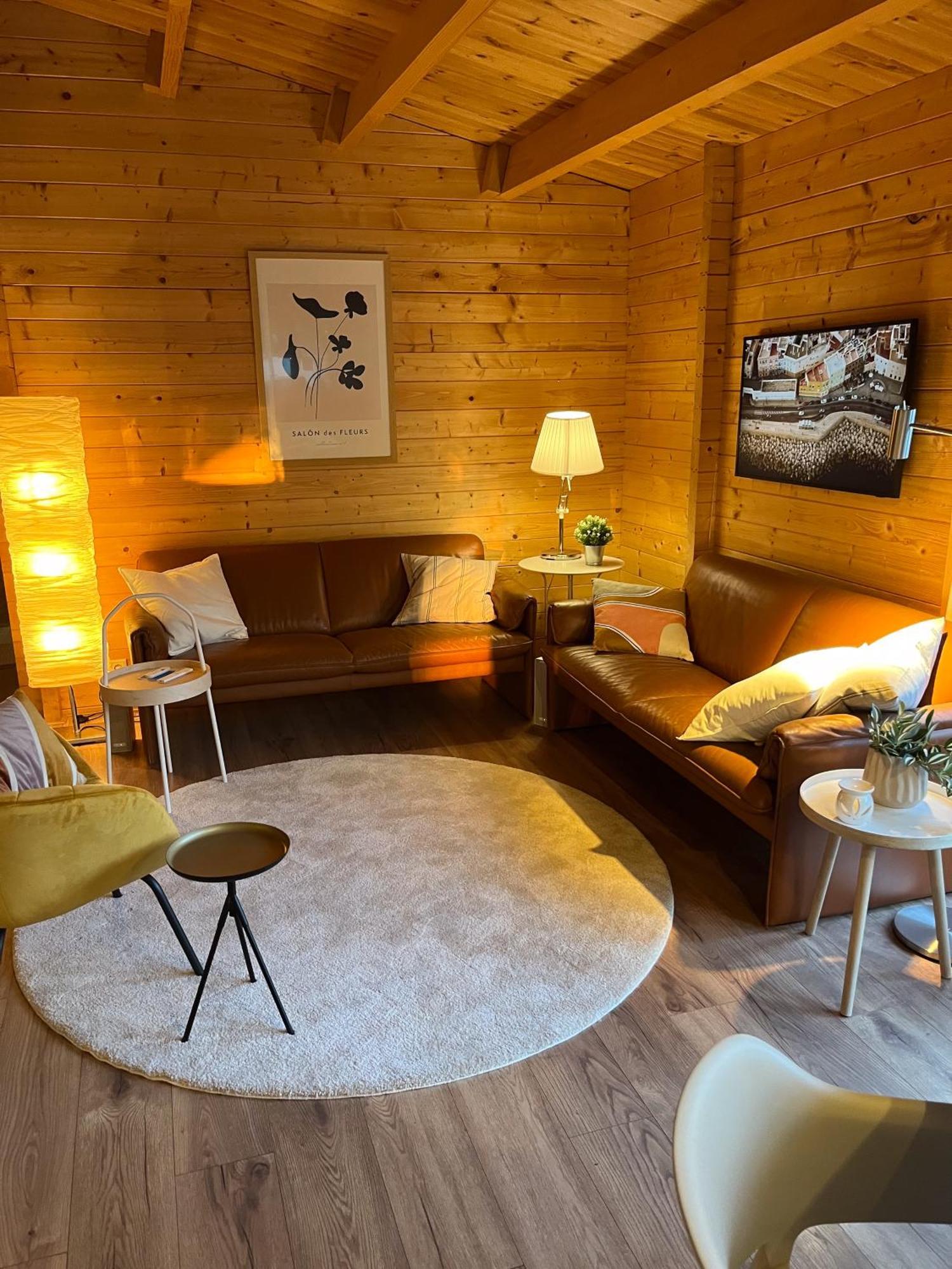 Luxe En Ruim Chalet Met Airco Bij Leekstermeer Matsloot Экстерьер фото